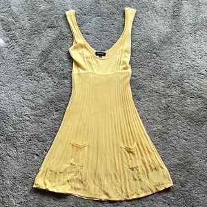 BEBE yellow sundress. Size S